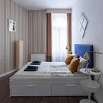 Chic, Captivating Space Near Opera House Apartment