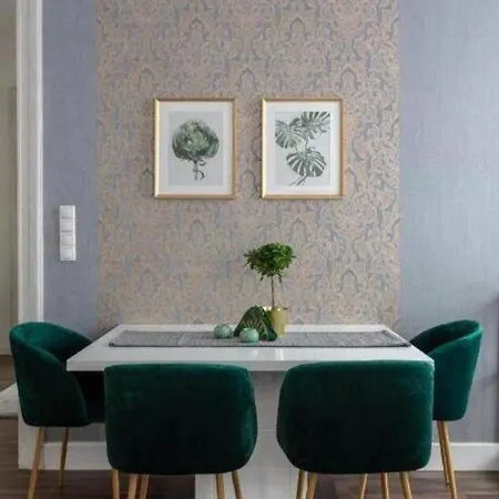 Chic, Captivating Space Near Opera House Apartman *