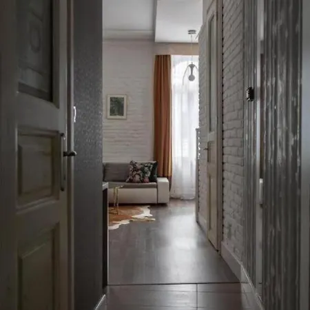 Apartman Chic, Captivating Space Near Opera House *