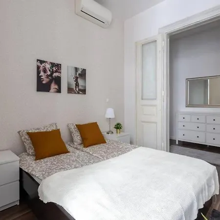 Apartamento Chic, Captivating Space Near Opera House *