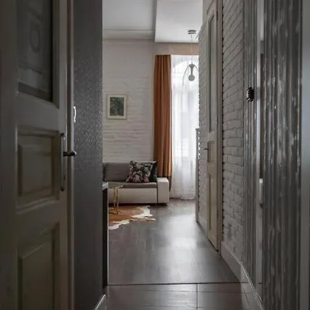 Chic, Captivating Space Near Opera House